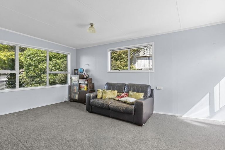 Photo of property in 14 Rainsford Street, Moturoa, New Plymouth, 4310