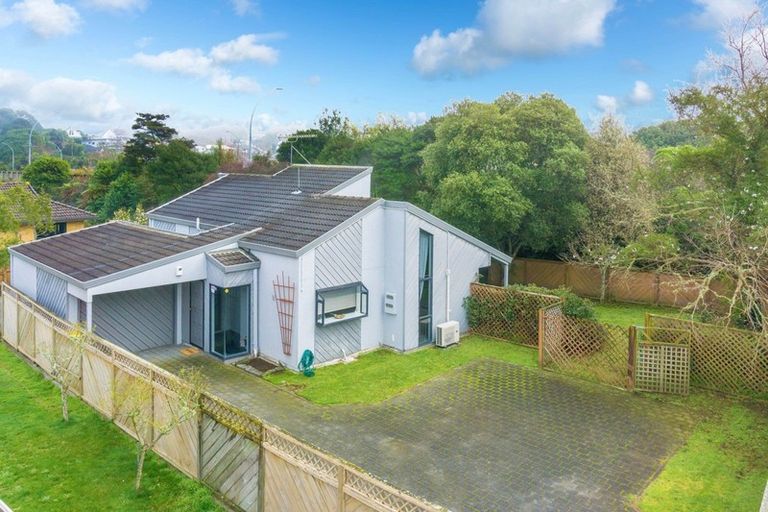 Photo of property in 10b Ashley Street, St Andrews, Hamilton, 3200