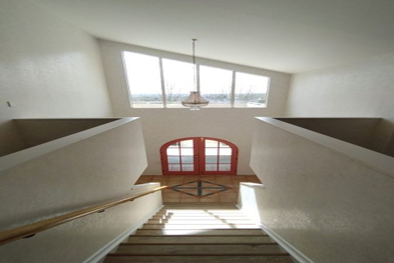 Photo of property in 71 Point View Drive, East Tamaki Heights, Auckland, 2016