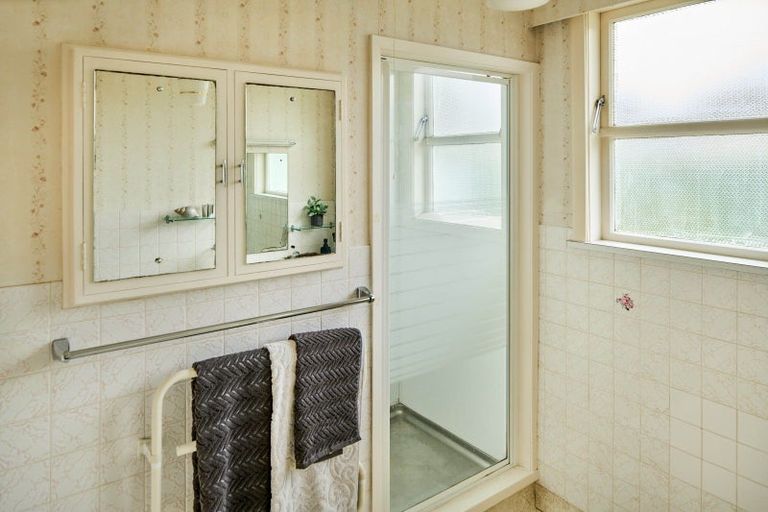 Photo of property in 7 Beecham Grove, Epuni, Lower Hutt, 5011