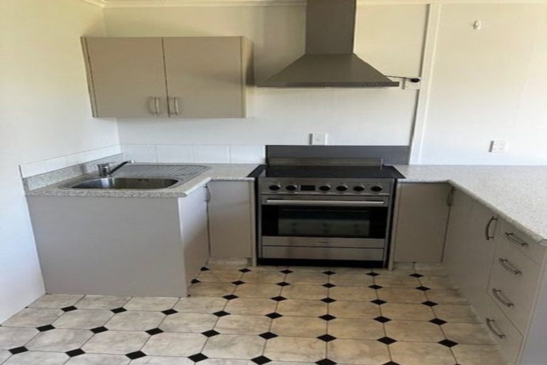 Photo of property in 5c Harrold Street, Highbury, Wellington, 6012