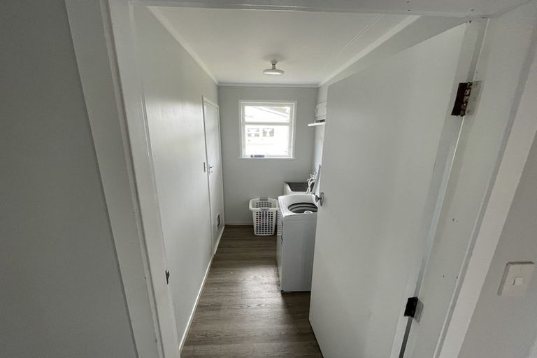 Photo of property in 96 Jamaica Drive, Grenada North, Wellington, 5028