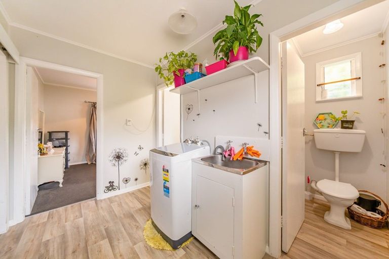 Photo of property in 68 Tawhai Street, Stokes Valley, Lower Hutt, 5019