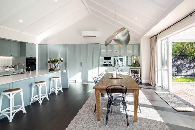 Photo of property in 2 Westwood Avenue, Greytown, 5712