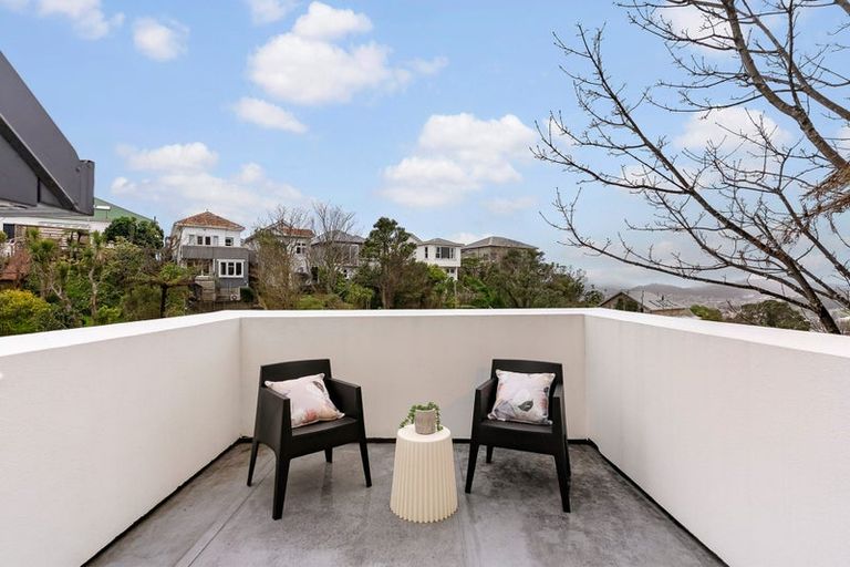Photo of property in 3 Springfield Terrace, Kelburn, Wellington, 6012