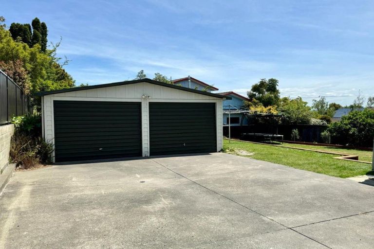 Photo of property in 44 Durham Drive, Havelock North, 4130