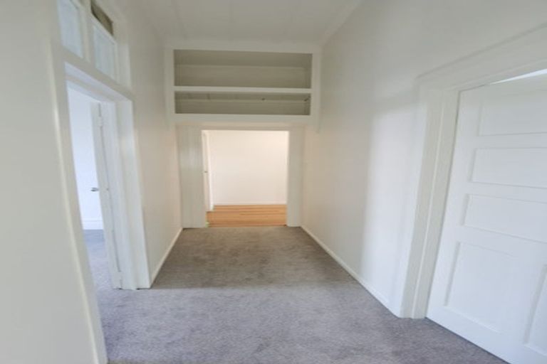 Photo of property in 1 Valentine Street, Papakura, 2110