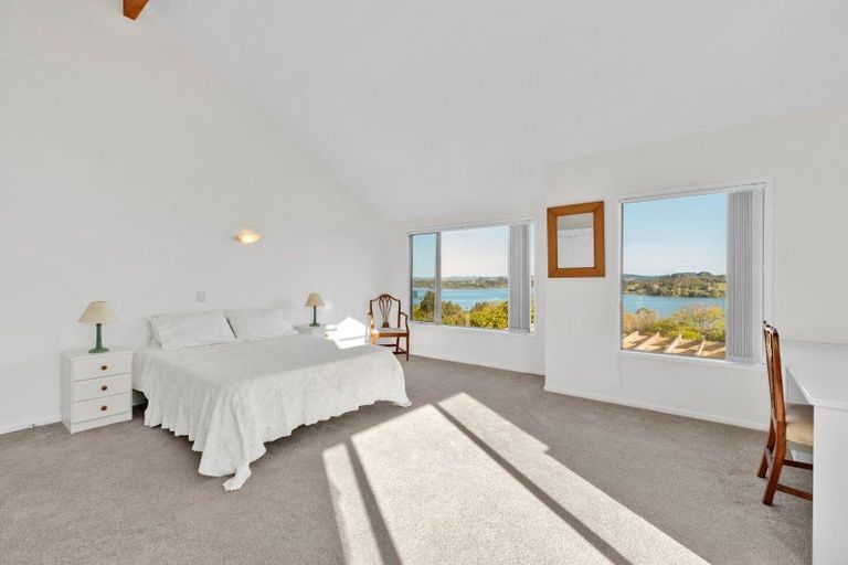 Photo of property in 28 Kurapari Road, Kerikeri, 0294