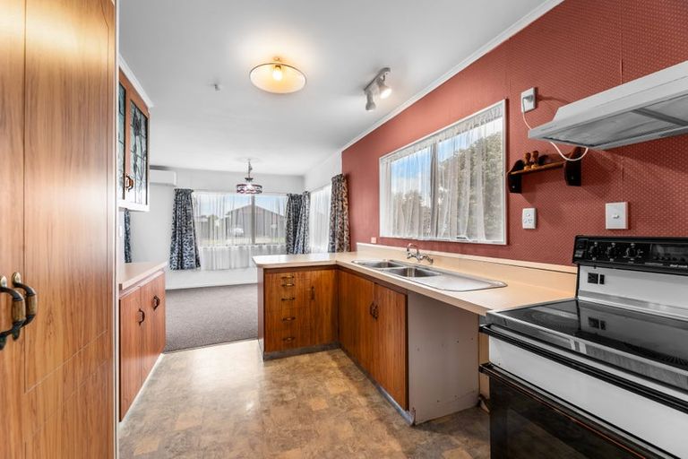 Photo of property in 1 Stella Drive, Clarks Beach, 2122