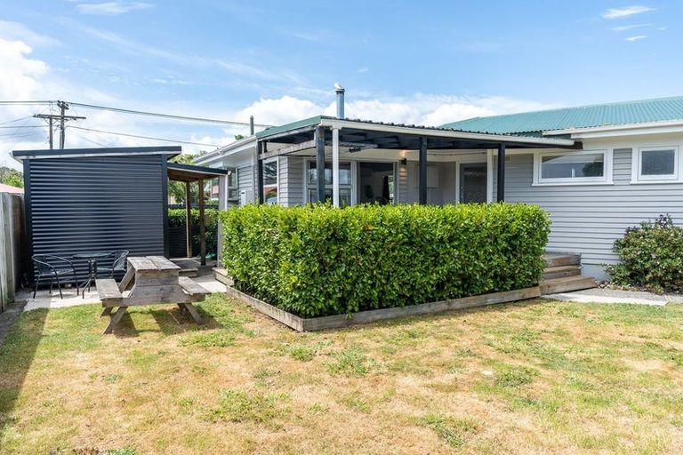 Photo of property in 21 Jeanette Street, Glenview, Hamilton, 3206