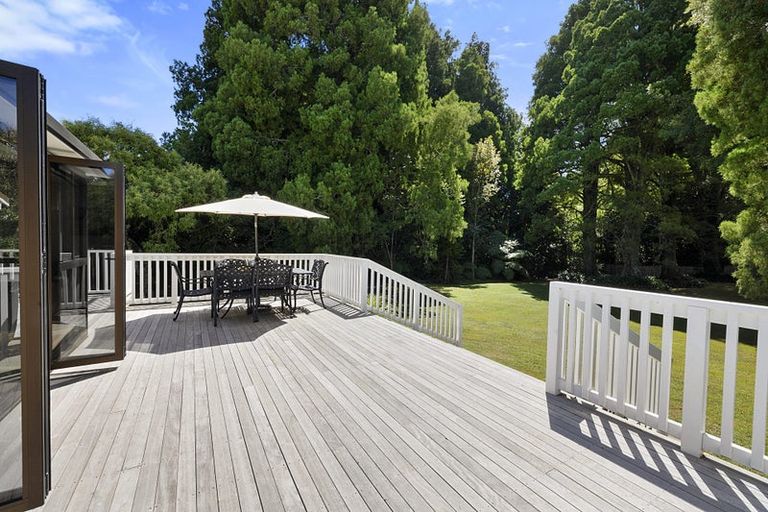 Photo of property in 359a Tukapa Street, Hurdon, New Plymouth, 4310
