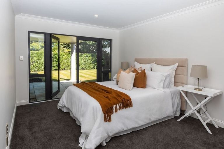 Photo of property in 16 Makora Street, Fendalton, Christchurch, 8041