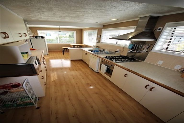 Photo of property in 9 Bain Place, Bucklands Beach, Auckland, 2014