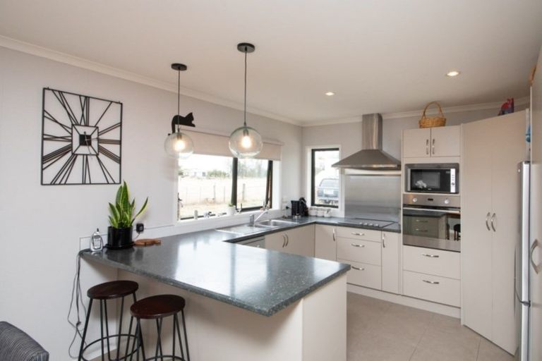 Photo of property in 355 Lethbridge Road, Feilding, 4779