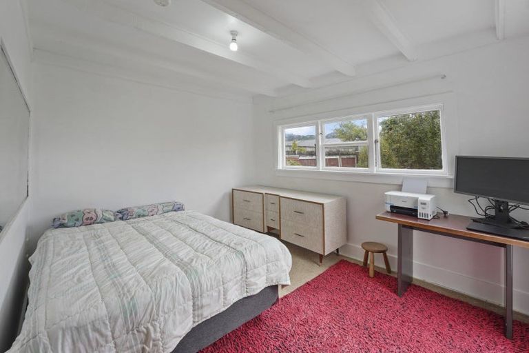 Photo of property in 5 Milton Street, Trentham, Upper Hutt, 5018