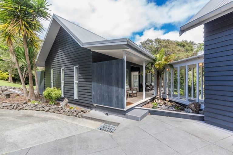 Photo of property in 838 Puketona Road, Haruru, 0204