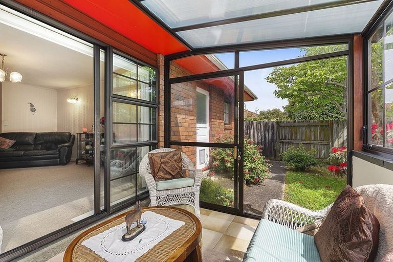 Photo of property in 85c Oxford Street, Tawa, Wellington, 5028