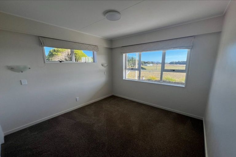 Photo of property in 133 Muhunoa Road East, Ohau, Levin, 5570