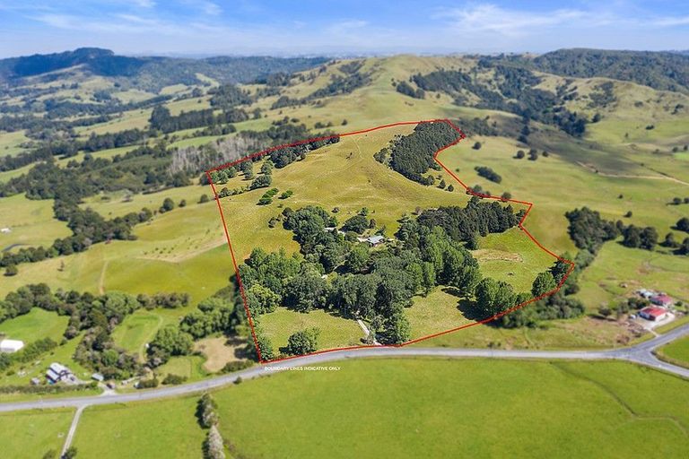 Photo of property in 1445 Whangaripo Valley Road, Whangaripo, Wellsford, 0972