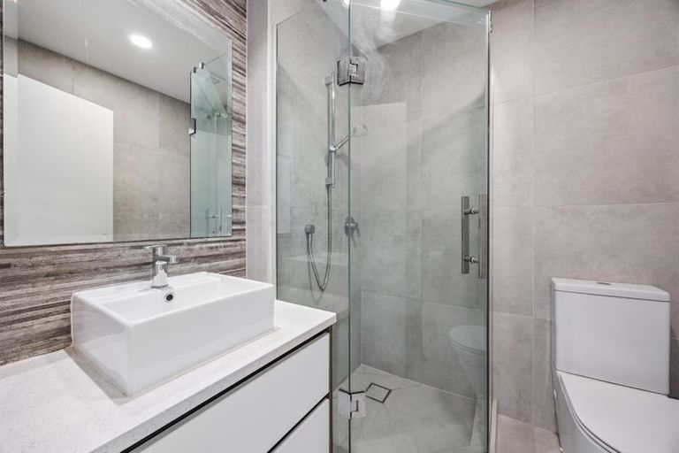 Photo of property in 20 Meritage Lane, Te Atatu South, Auckland, 0610