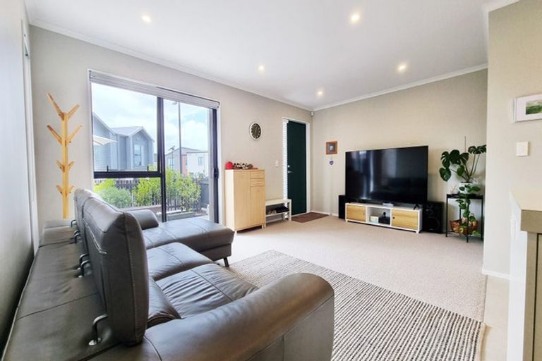 Photo of property in 24 Clark Road, Hobsonville, Auckland, 0616