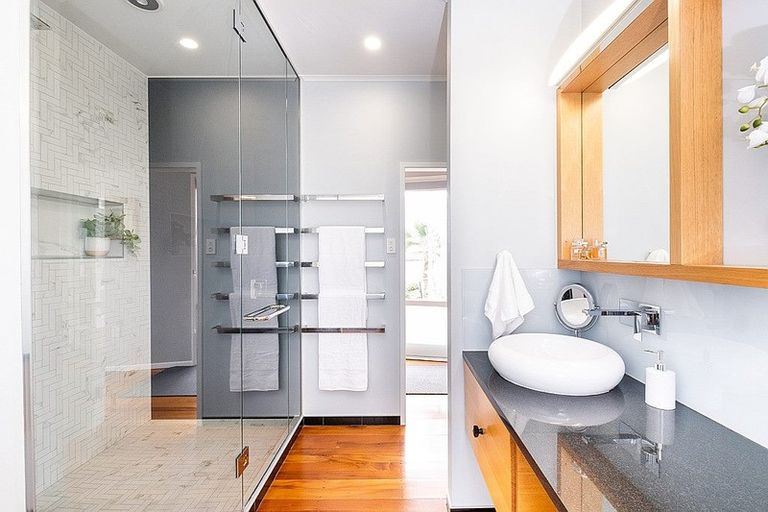 Photo of property in 13 Awarua Crescent, Havelock North, 4130