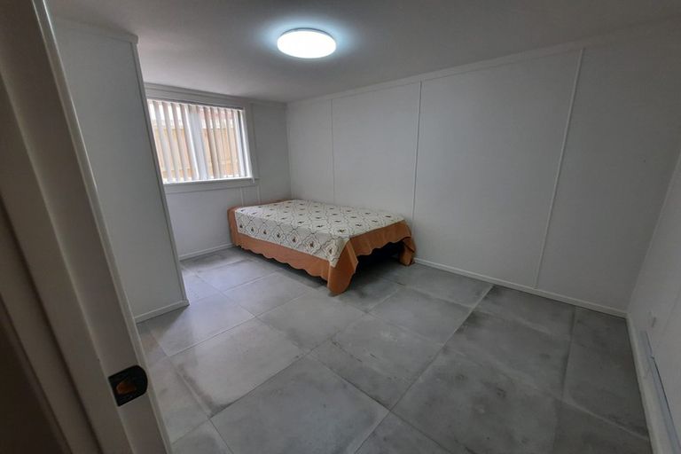 Photo of property in 93a Litten Road, Cockle Bay, Auckland, 2014