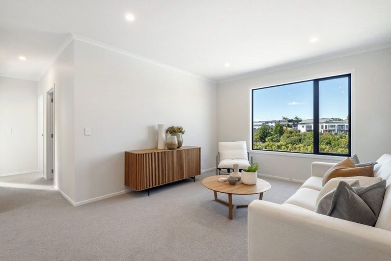 Photo of property in 75 Harewood Street, Whenuapai, Auckland, 0618