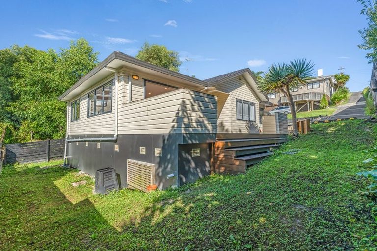 Photo of property in 3/18 Pleasant Road, Glen Eden, Auckland, 0602
