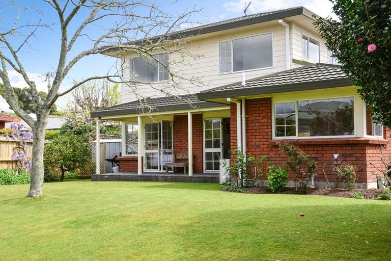 Photo of property in 17 Willowfield Place, Pukete, Hamilton, 3200
