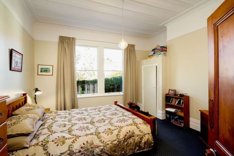 Photo of property in 35 Crosby Street, Mornington, Dunedin, 9011