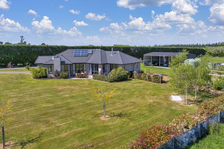 Photo of property in 479 Barkers Road, Loburn, Rangiora, 7472