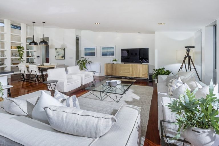 Photo of property in 63 Beach Road, Castor Bay, Auckland, 0620