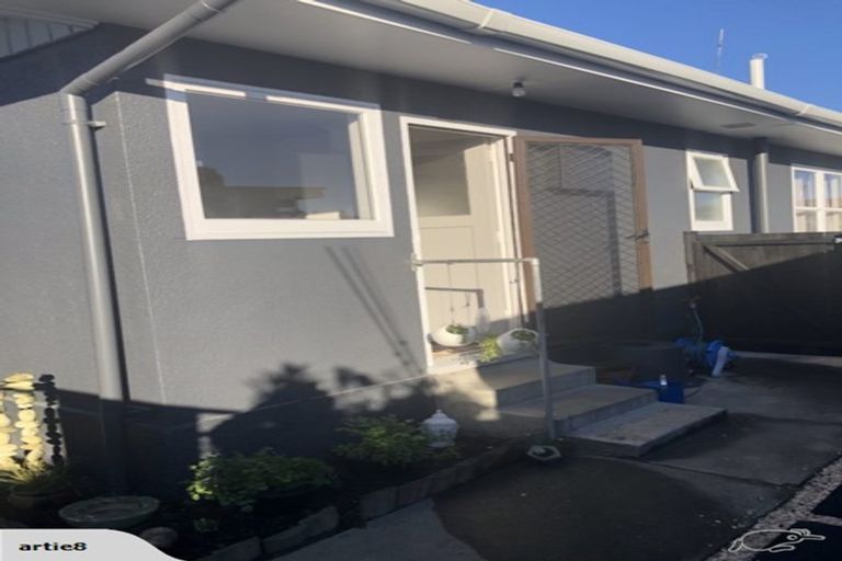 Photo of property in 4/84 Meeanee Road, Taradale, Napier, 4112