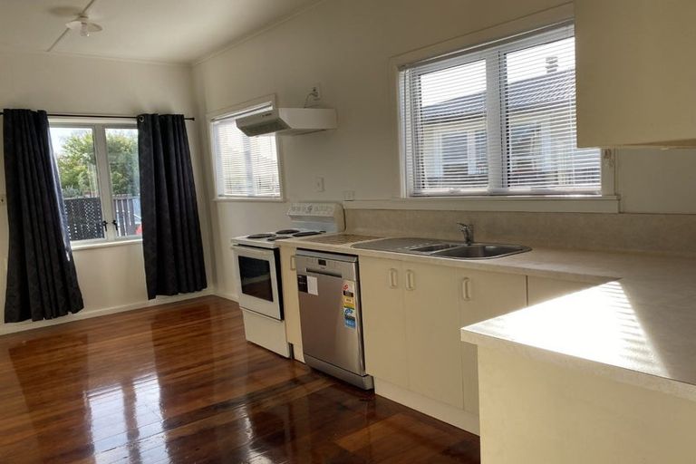 Photo of property in 2 Maxwell Place, Maraenui, Napier, 4110