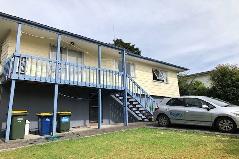 Photo of property in 103 Spinella Drive, Bayview, Auckland, 0629
