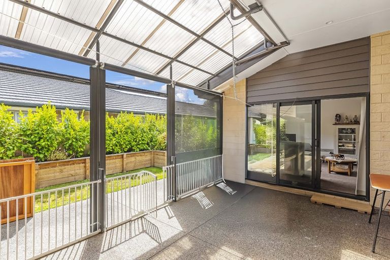 Photo of property in 2 Pohatu Lane, Otaki, 5512