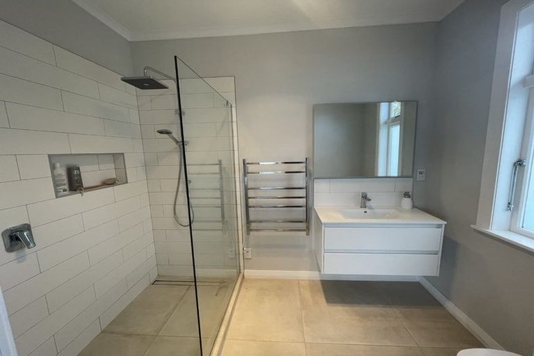 Photo of property in 61 Cashmere Avenue, Khandallah, Wellington, 6035