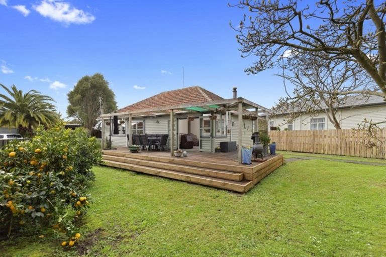 Photo of property in 2 Chapman Crescent, Morrinsville, 3300