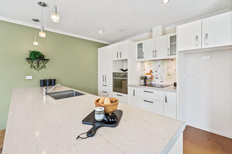 Photo of property in 11 North Crest Drive, Onerahi, Whangarei, 0110