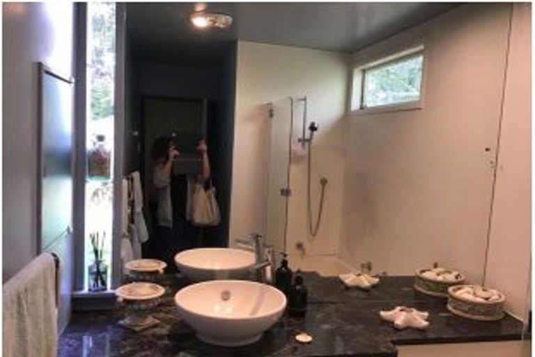 Photo of property in 75 Sunrise Avenue, Murrays Bay, Auckland, 0630