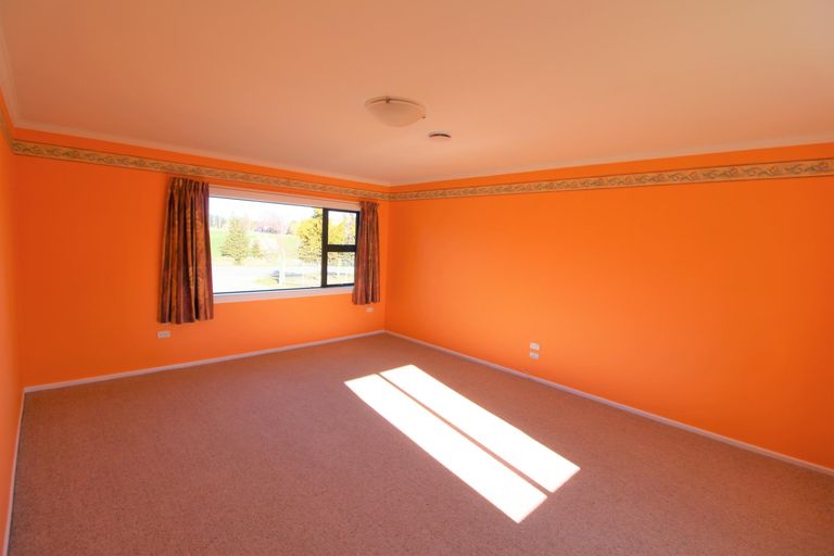 Photo of property in 45 Hill Road, Lumsden, 9730