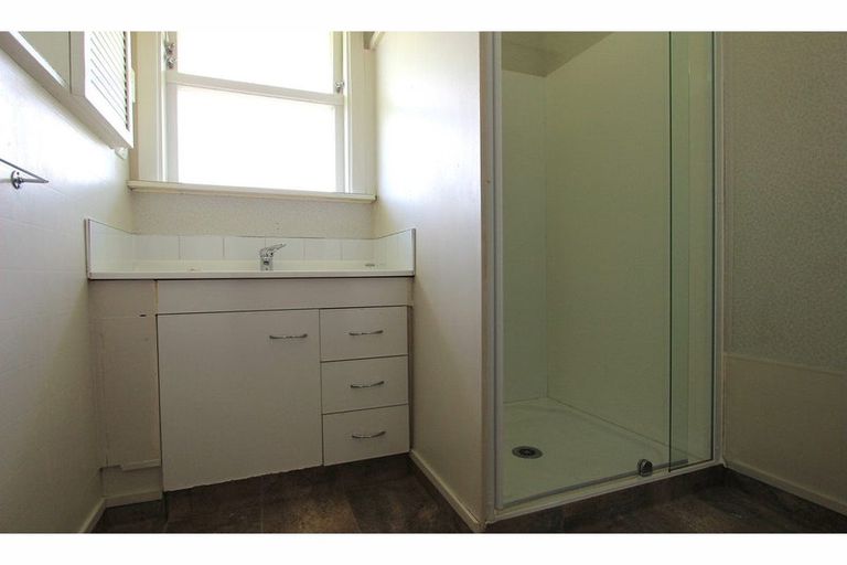 Photo of property in 43 Weld Street, Redwoodtown, Blenheim, 7201