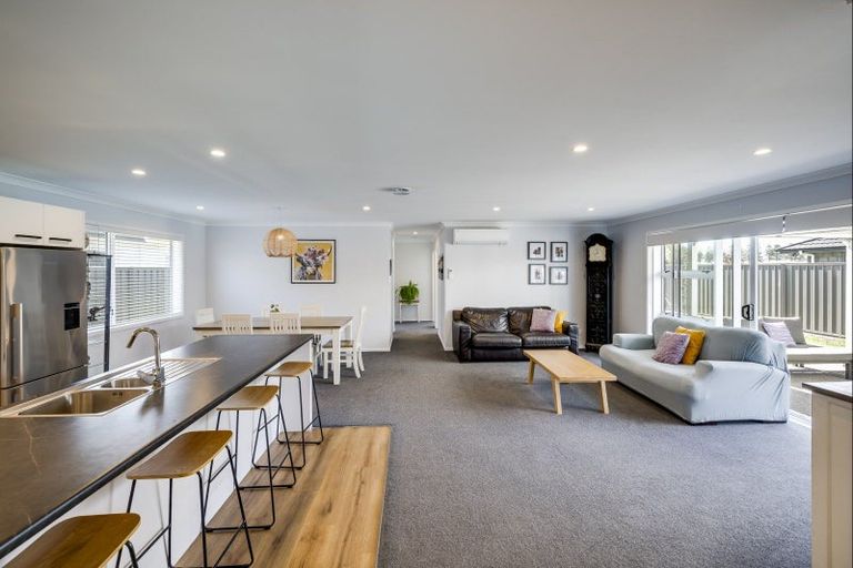 Photo of property in 26 Hurunui Drive, Te Awa, Napier, 4110