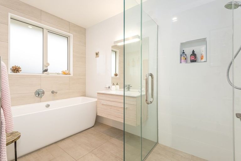 Photo of property in 5 Oakley Drive, Prebbleton, 7604