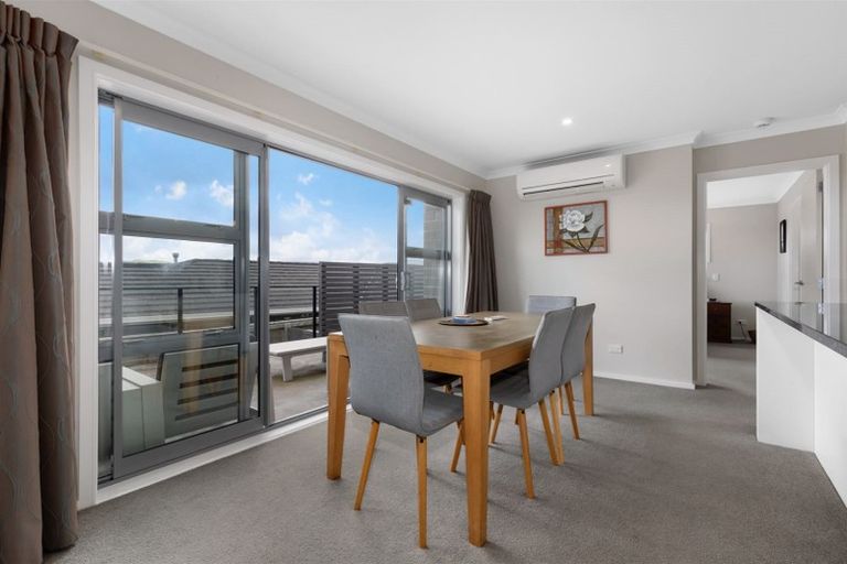 Photo of property in 55 Endeavour Drive, Whitby, Porirua, 5024