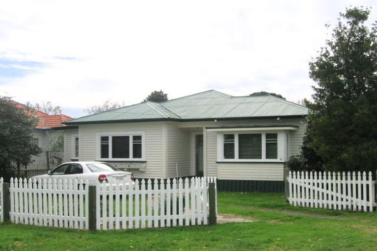 Photo of property in 2 Briarley Street, Tauranga South, Tauranga, 3112