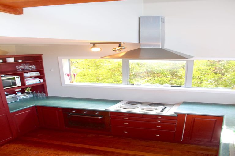 Photo of property in 33 Ward Drive, Opua, 0200