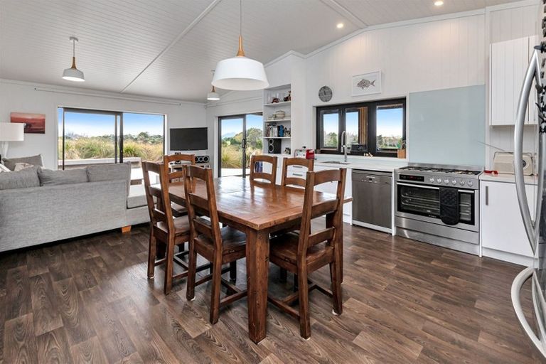 Photo of property in 16 Island Rise, Ruakaka, Waipu, 0582