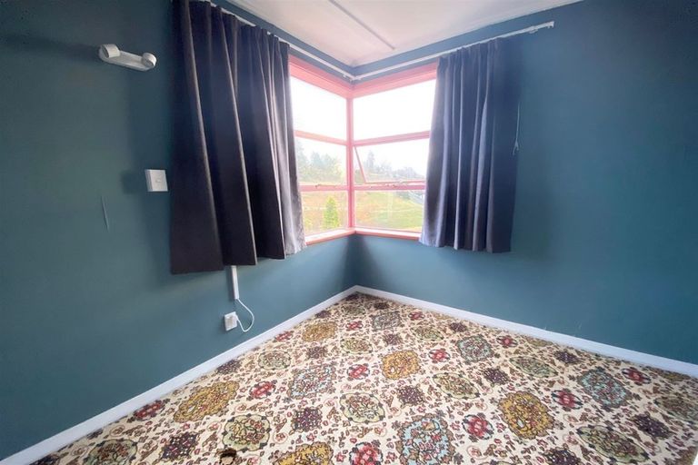 Photo of property in 6 Cossens Street, Balclutha, 9230